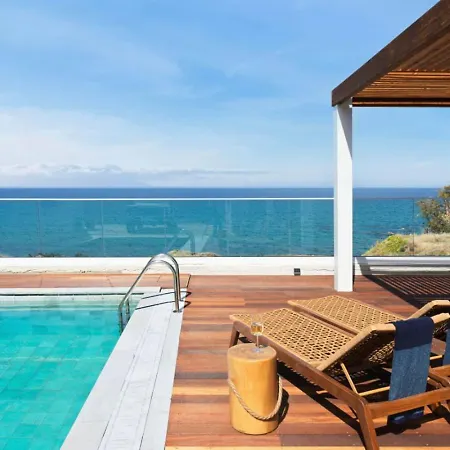 Villa Omega - Coastal Calm At Moonlight *